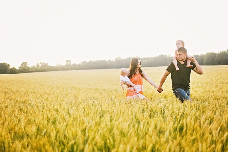 Kelly Braman Golden light| Wheat field | Michigan Family Photography